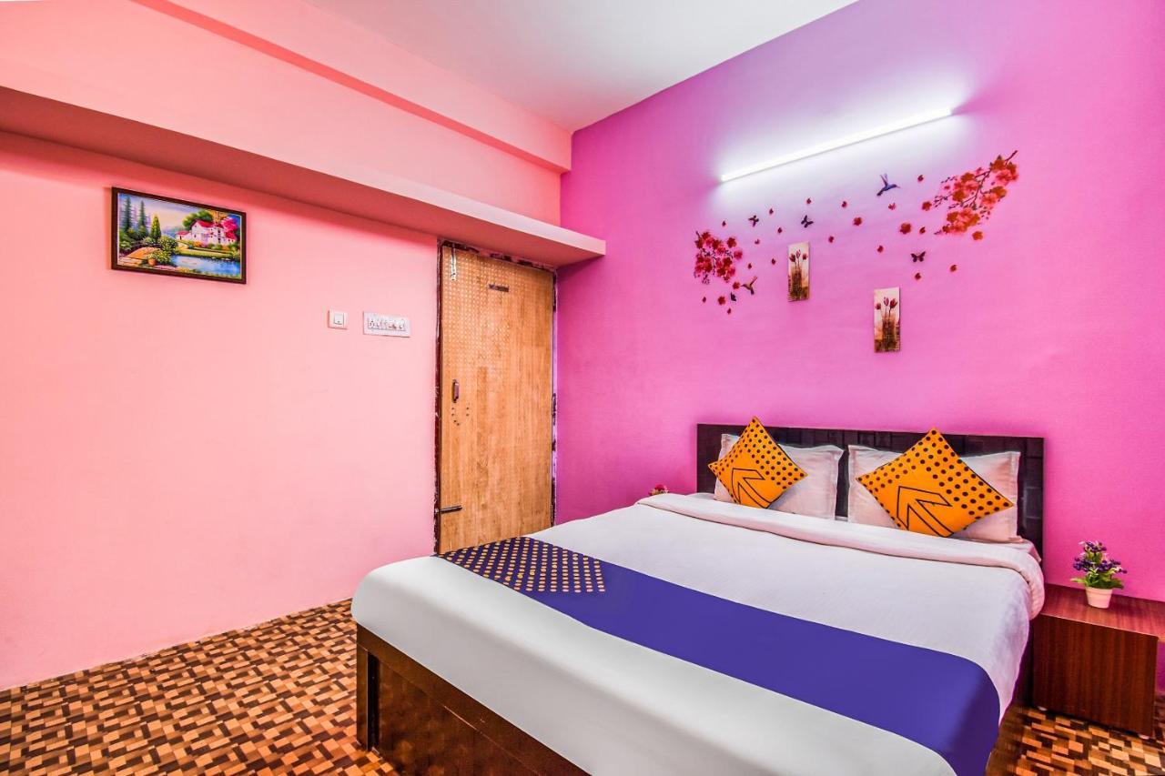 Spot On M R Plaza Hotell Bhubaneswar Eksteriør bilde